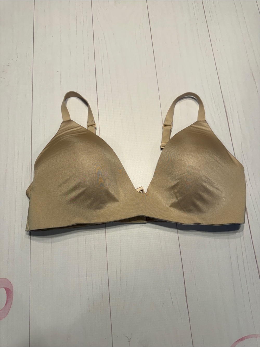 SKIMS Wireless Form Lightly Lined Bra Size 40C